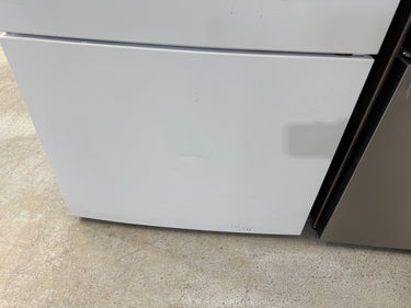 Factory second Haier 498L Bottom Mount Frost Free Fridge HRF520BW - Second Hand Appliances Geebung
